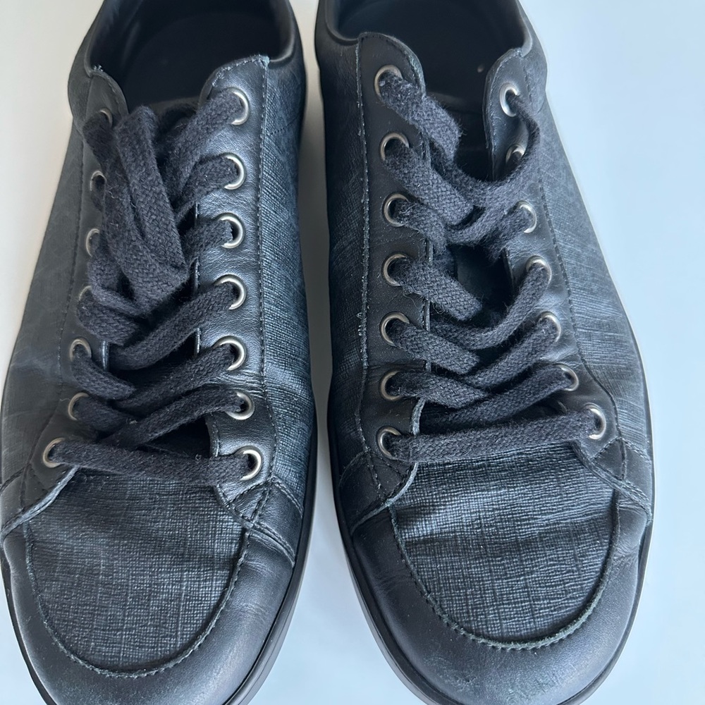 Men’s Gucci shoes - Picture 6 of 6